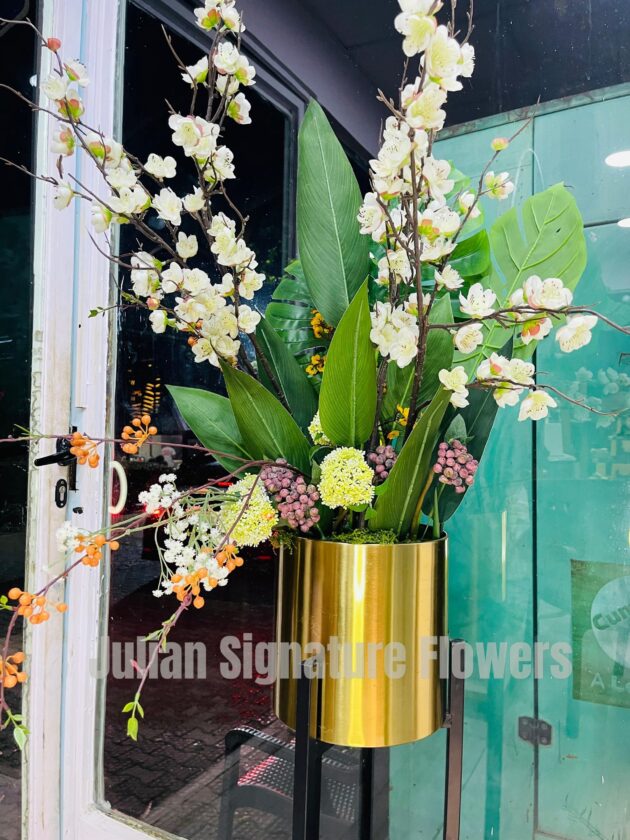 Artificial Plant
